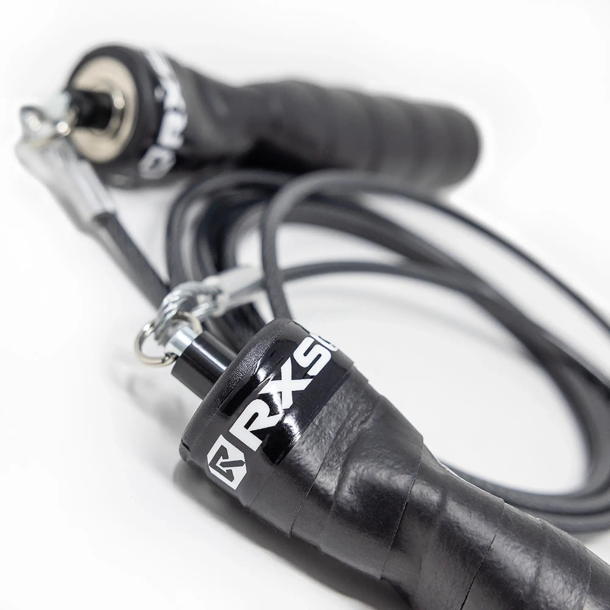Rx Smart Gear_Original_Rx CustomFit_BlackOps_Jump_Rope_with_Black_Buff_Cable Upclose_Handles
